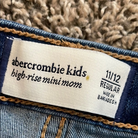 Abercrombie Kids Dark Blue Distressed Jeans - Picture 7 of 8